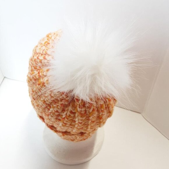 Handmade Crochet Winter Pom-Pom Beanie New - Picture 6 of 8